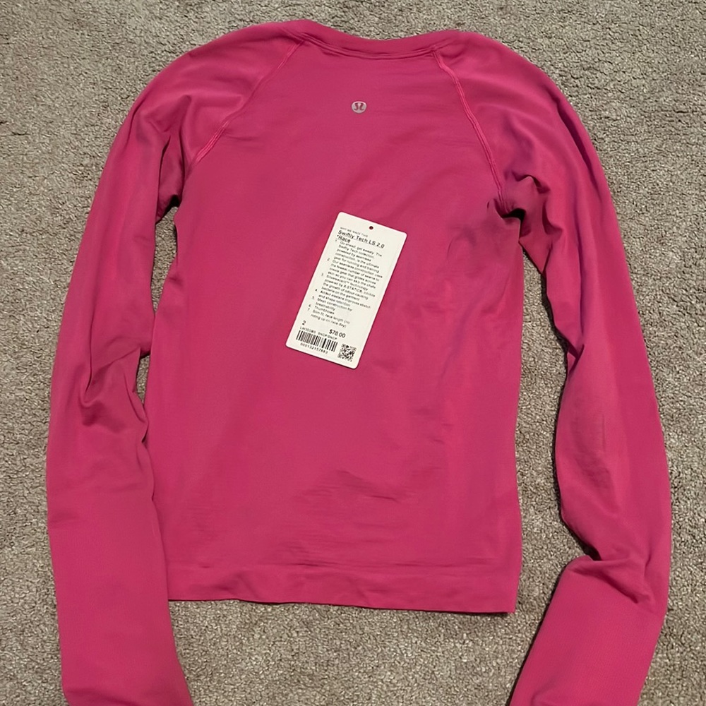NO SIZE TAG!! size 2, sonic pink, lululemon swiftly tech LS 2.0 Race.